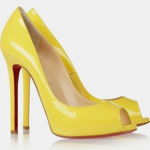 Christian Louboutin Pumps. Only worn to try on.